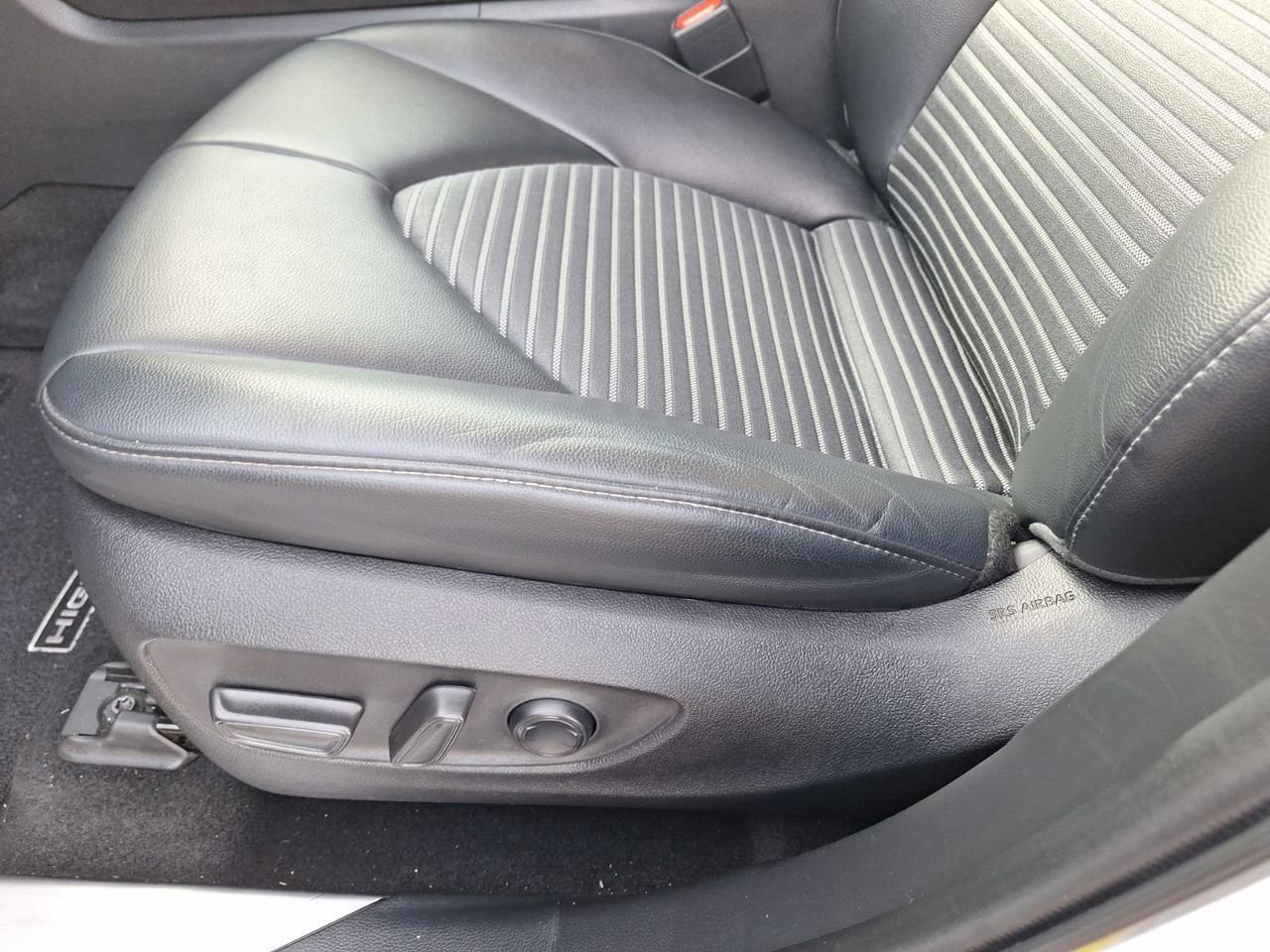 2022 Toyota Highlander XSE Hurst TX