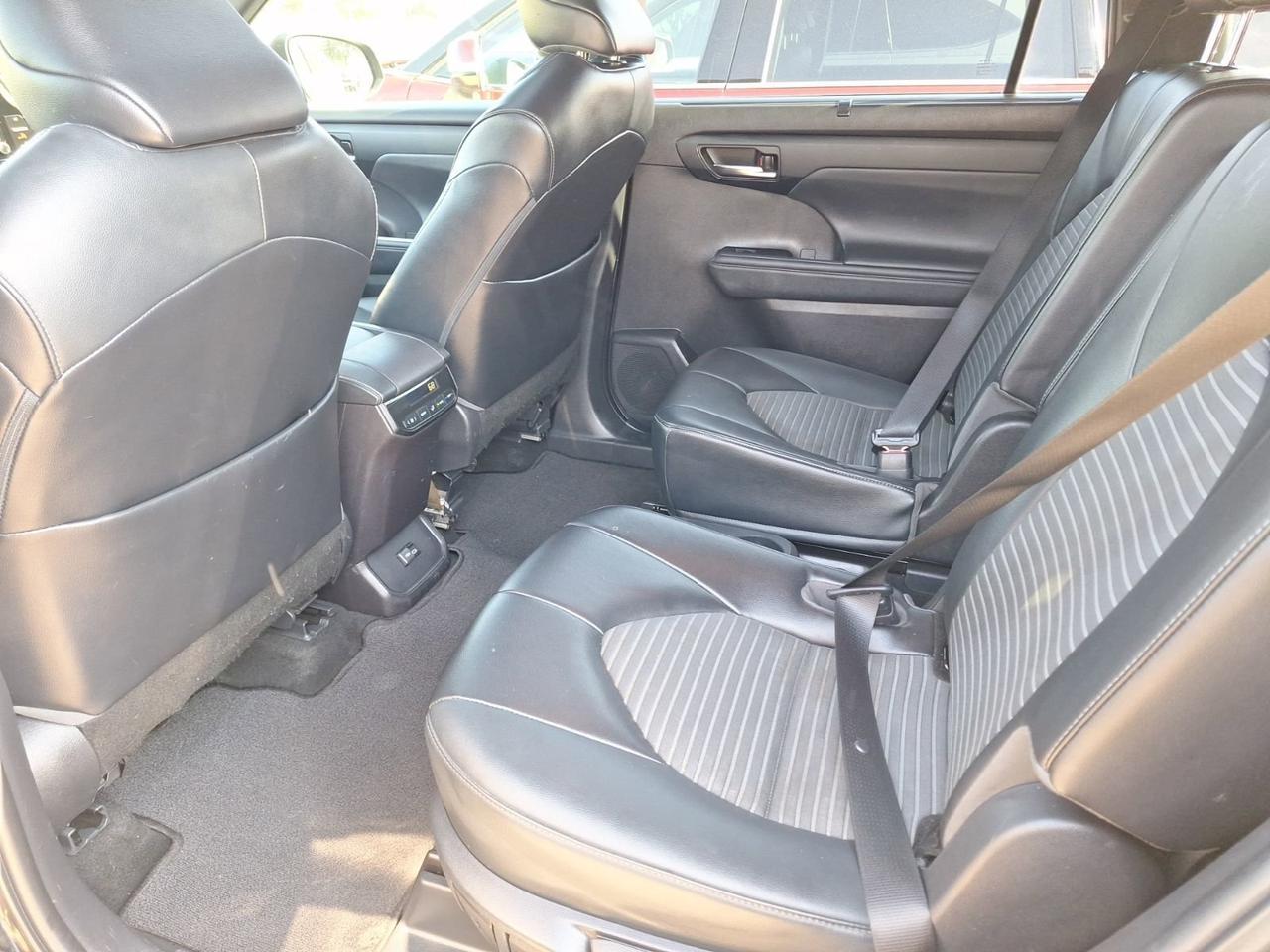 2022 Toyota Highlander XSE Hurst TX