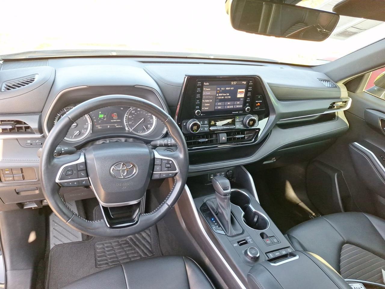 2022 Toyota Highlander XSE Hurst TX
