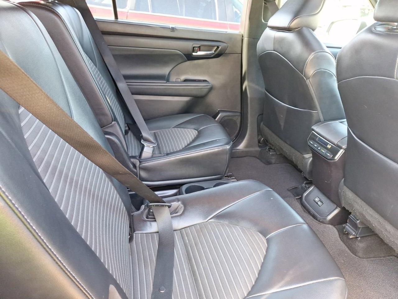 2022 Toyota Highlander XSE Hurst TX