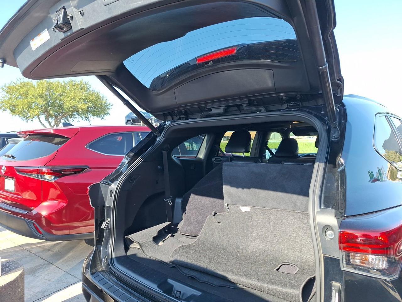 2022 Toyota Highlander XSE Hurst TX
