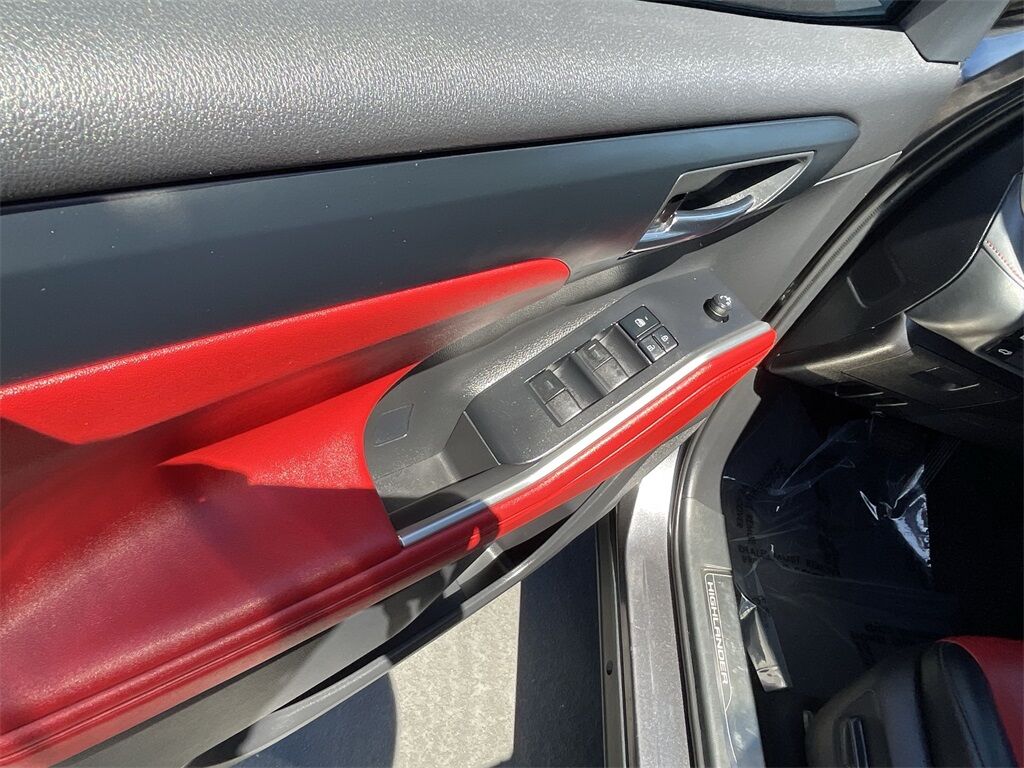 2022 Toyota Highlander XSE Petaluma CA