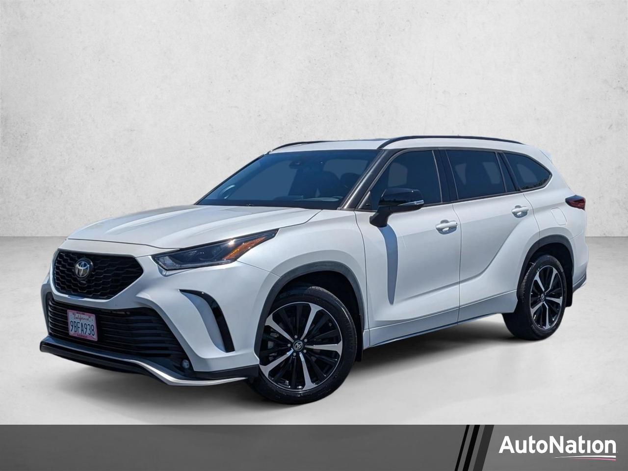 2022 Toyota Highlander XSE