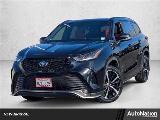 2022 Toyota Highlander XSE