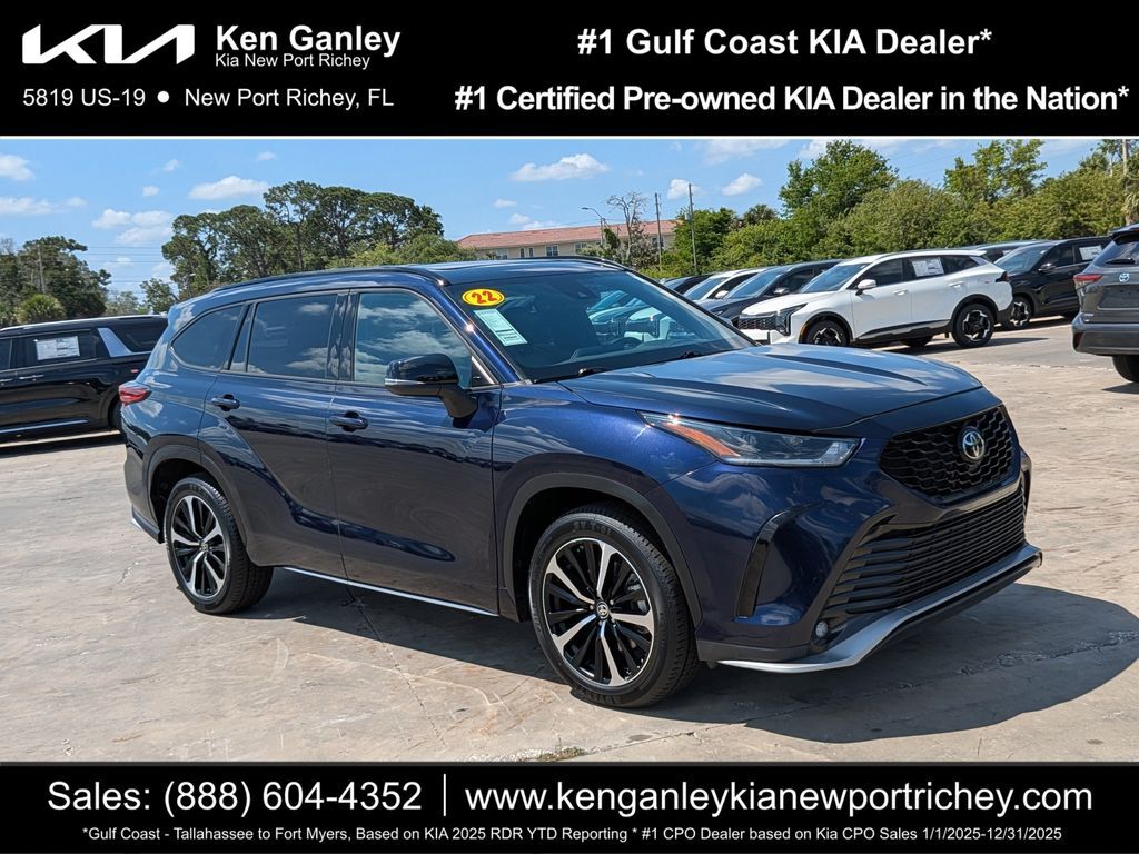 2022 Toyota Highlander XSE