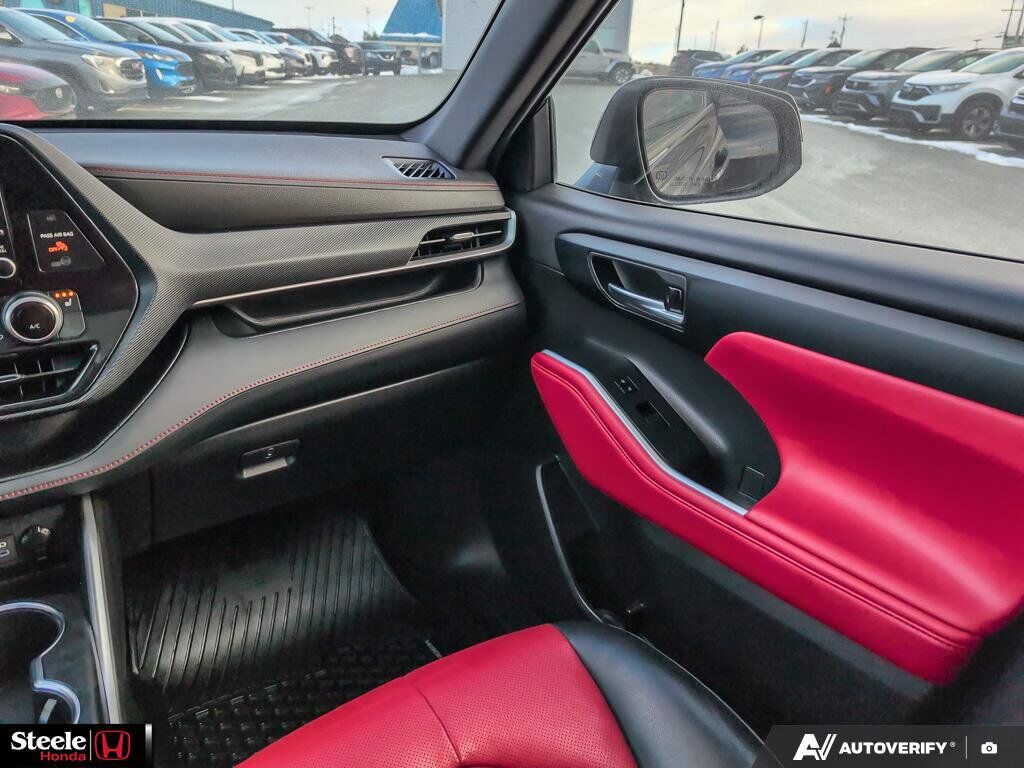 2022 Toyota Highlander XSE St. John's NL