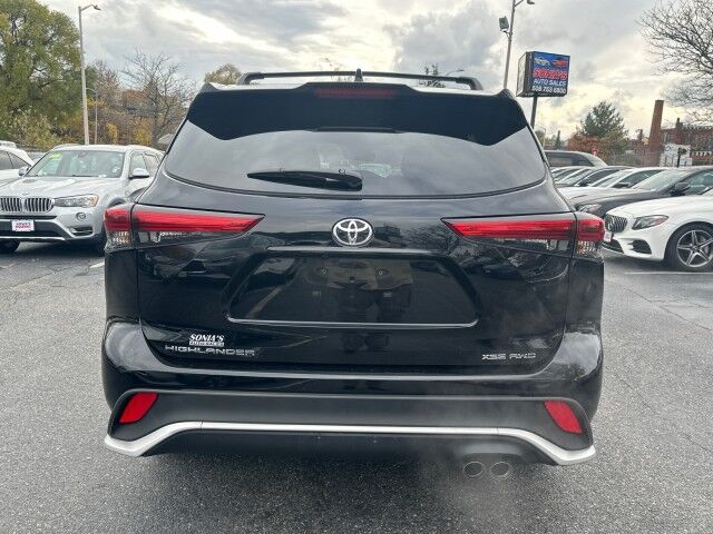 2022 Toyota Highlander XSE Worcester MA