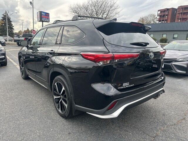 2022 Toyota Highlander XSE Worcester MA