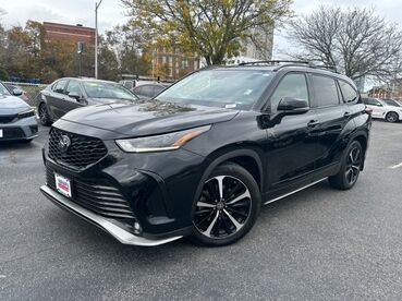 2022_Toyota_Highlander_XSE_ Worcester MA