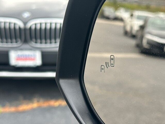 2022 Toyota Highlander XSE Worcester MA