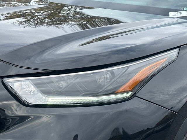 2022 Toyota Highlander XSE Worcester MA