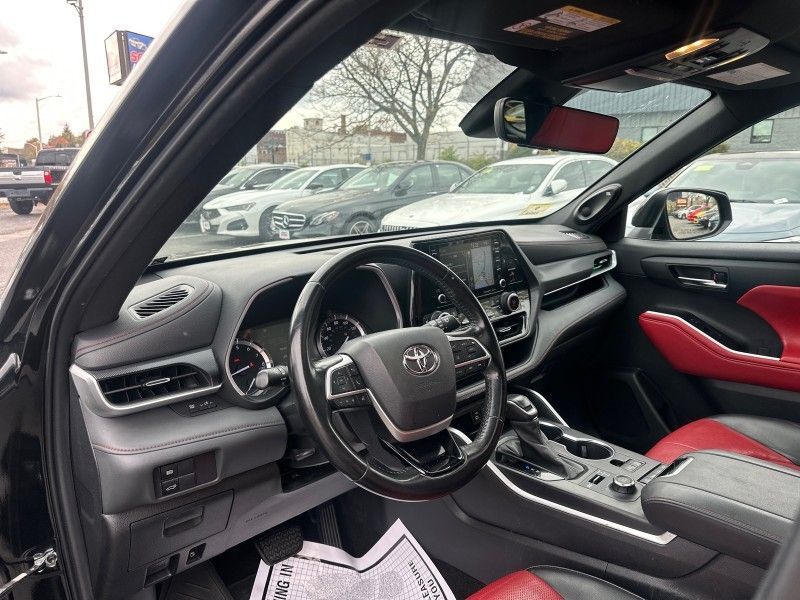 2022 Toyota Highlander XSE Worcester MA 2022 Toyota Highlander XSE Worcester MA