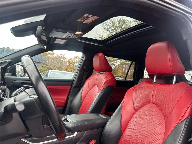 2022 Toyota Highlander XSE Worcester MA 2022 Toyota Highlander XSE Worcester MA