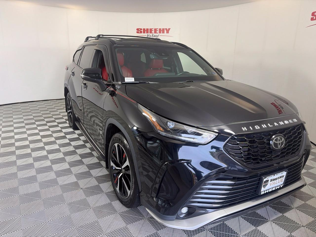 2022 Toyota Highlander XSE