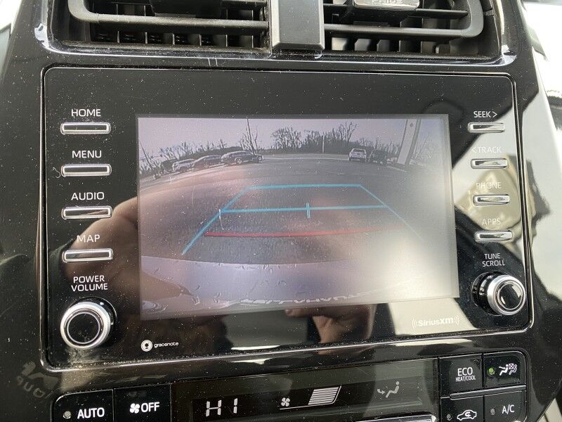 2022 Toyota Prius L Eco Springfield PA