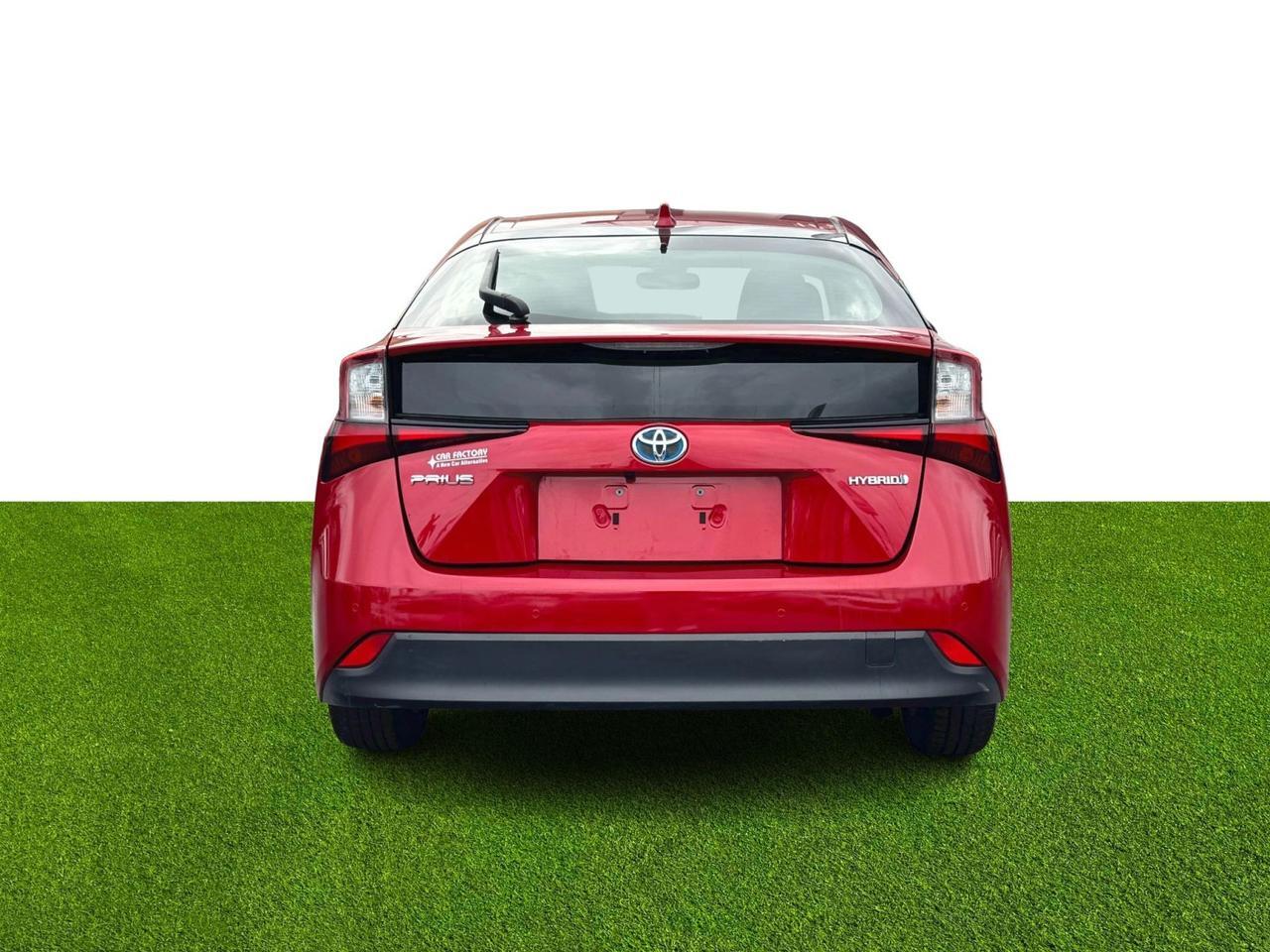 2022 Toyota Prius L Eco Miami FL