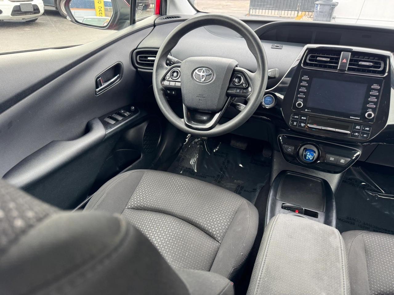 2022 Toyota Prius L Eco Miami FL