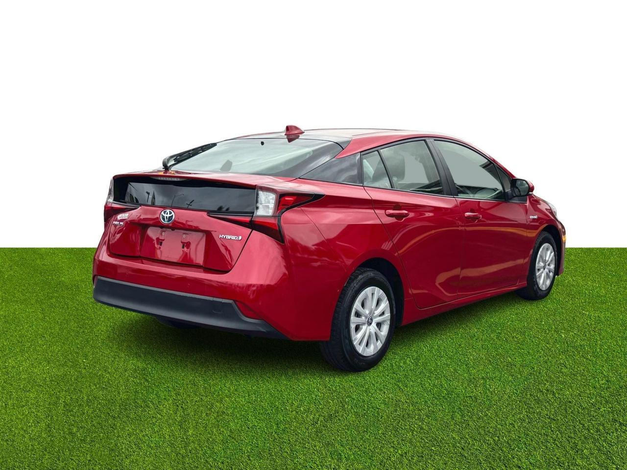 2022 Toyota Prius L Eco Miami FL