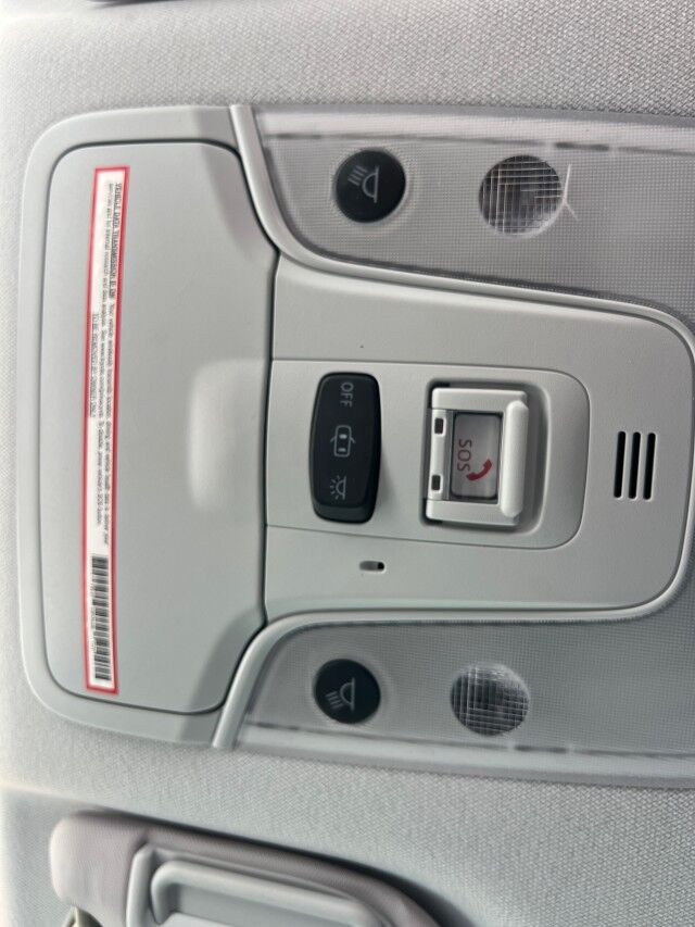 2022 Toyota Prius L Eco Yuma AZ