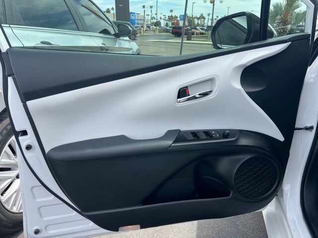 2022 Toyota Prius L Eco Yuma AZ