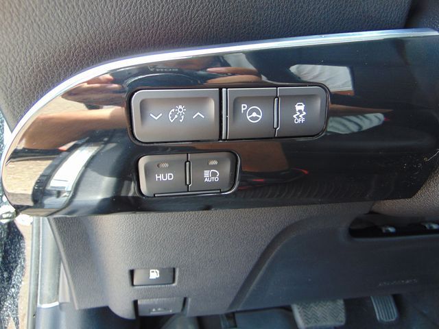 2022 Toyota Prius L Santa Fe NM