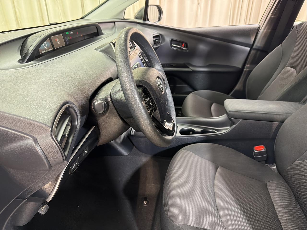 2022 Toyota Prius L Annapolis MD