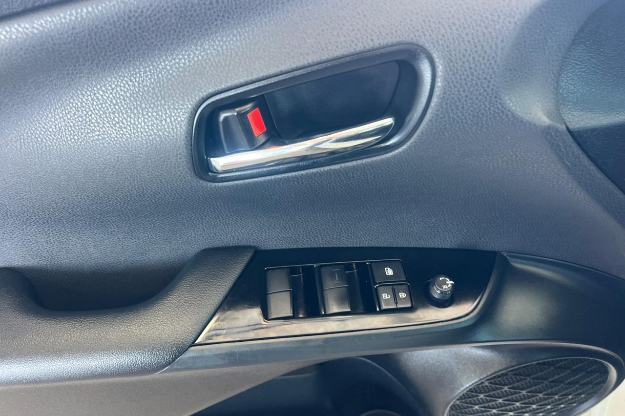 2022 Toyota Prius LE AWD-e Ontario OR