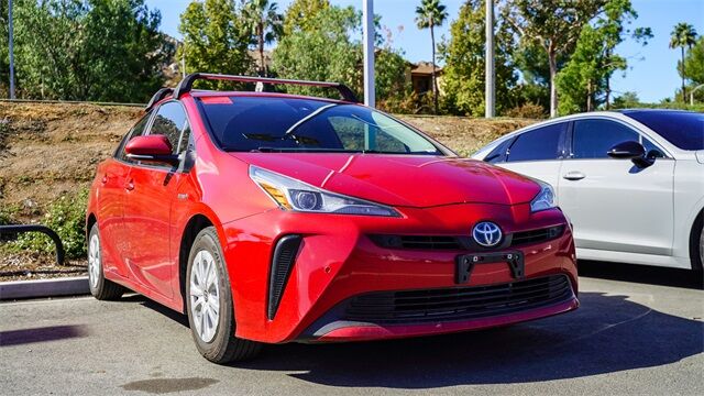 2022 Toyota Prius LE