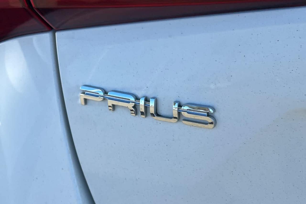 2022 Toyota Prius LE Roseville CA