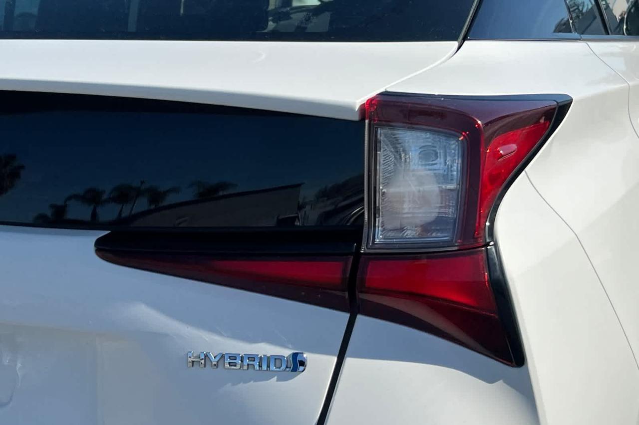 2022 Toyota Prius LE Roseville CA