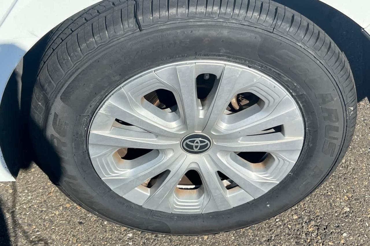 2022 Toyota Prius LE Roseville CA