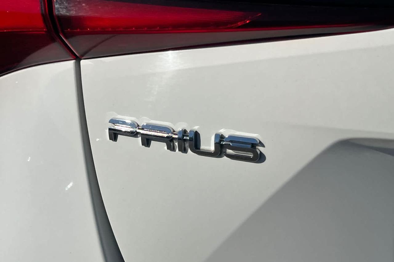 2022 Toyota Prius LE Roseville CA
