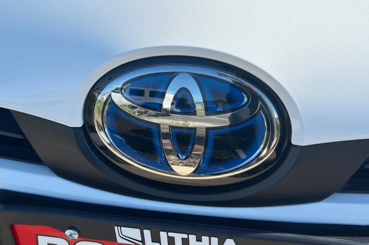 2022 Toyota Prius LE Roseville CA