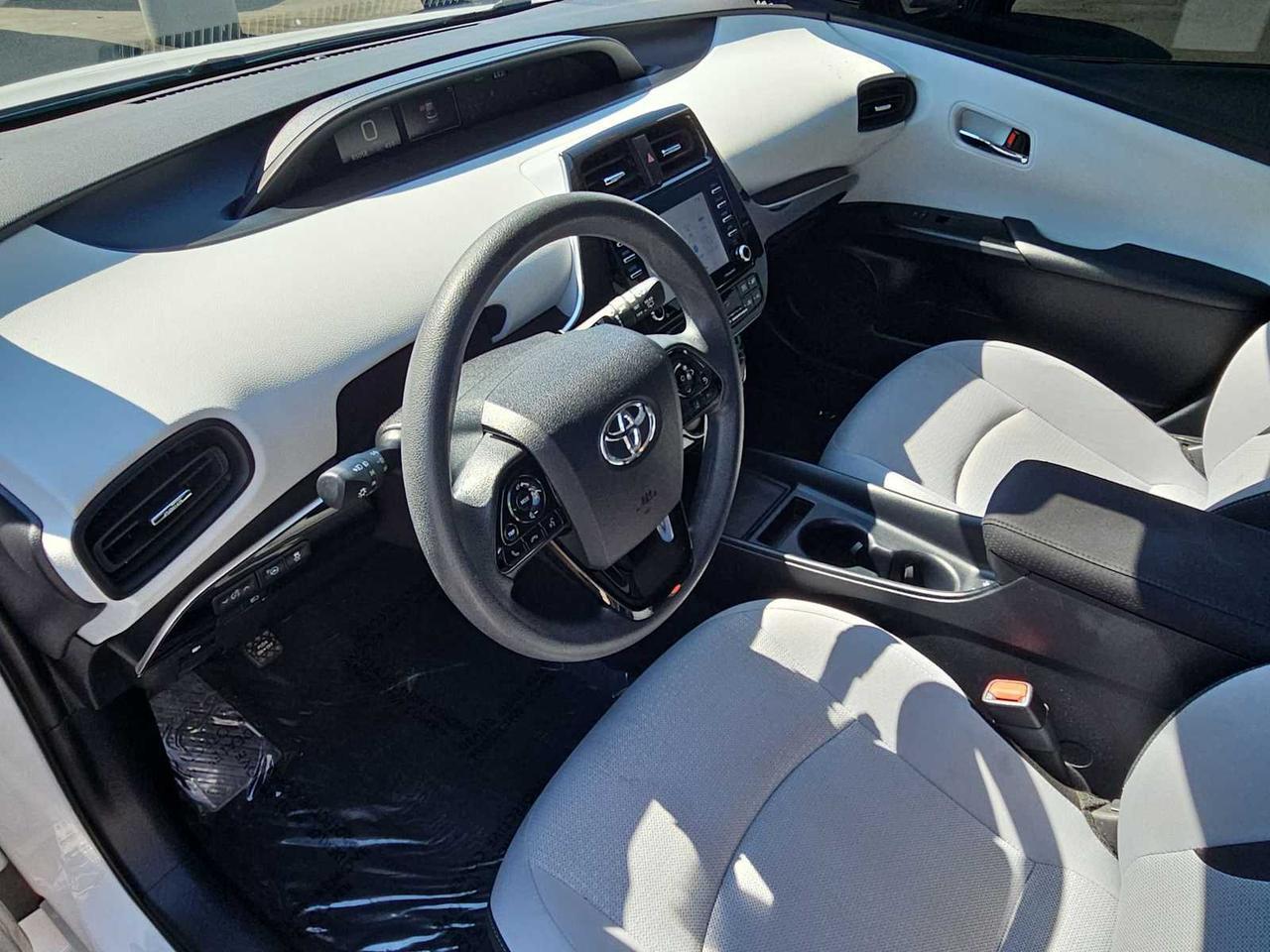 2022 Toyota Prius LE Irving TX