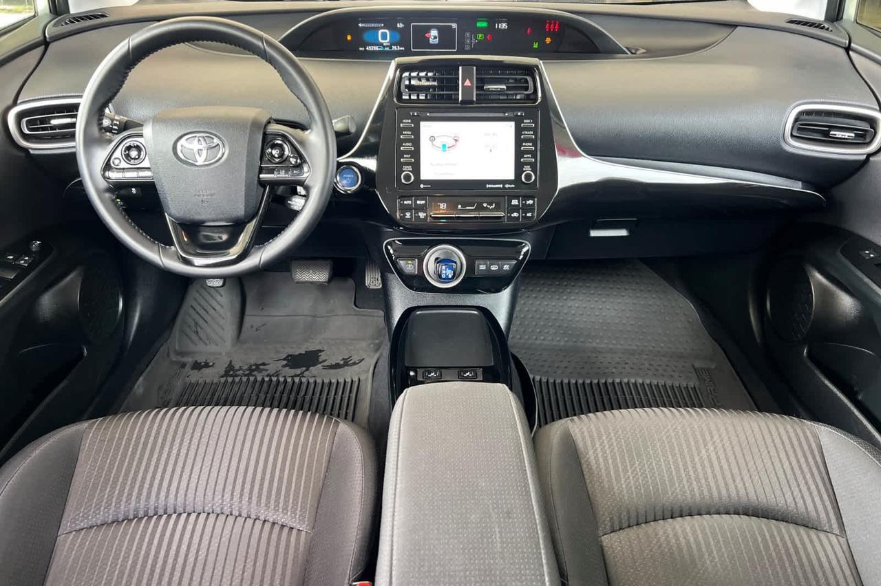 2022 Toyota Prius Prime LE
