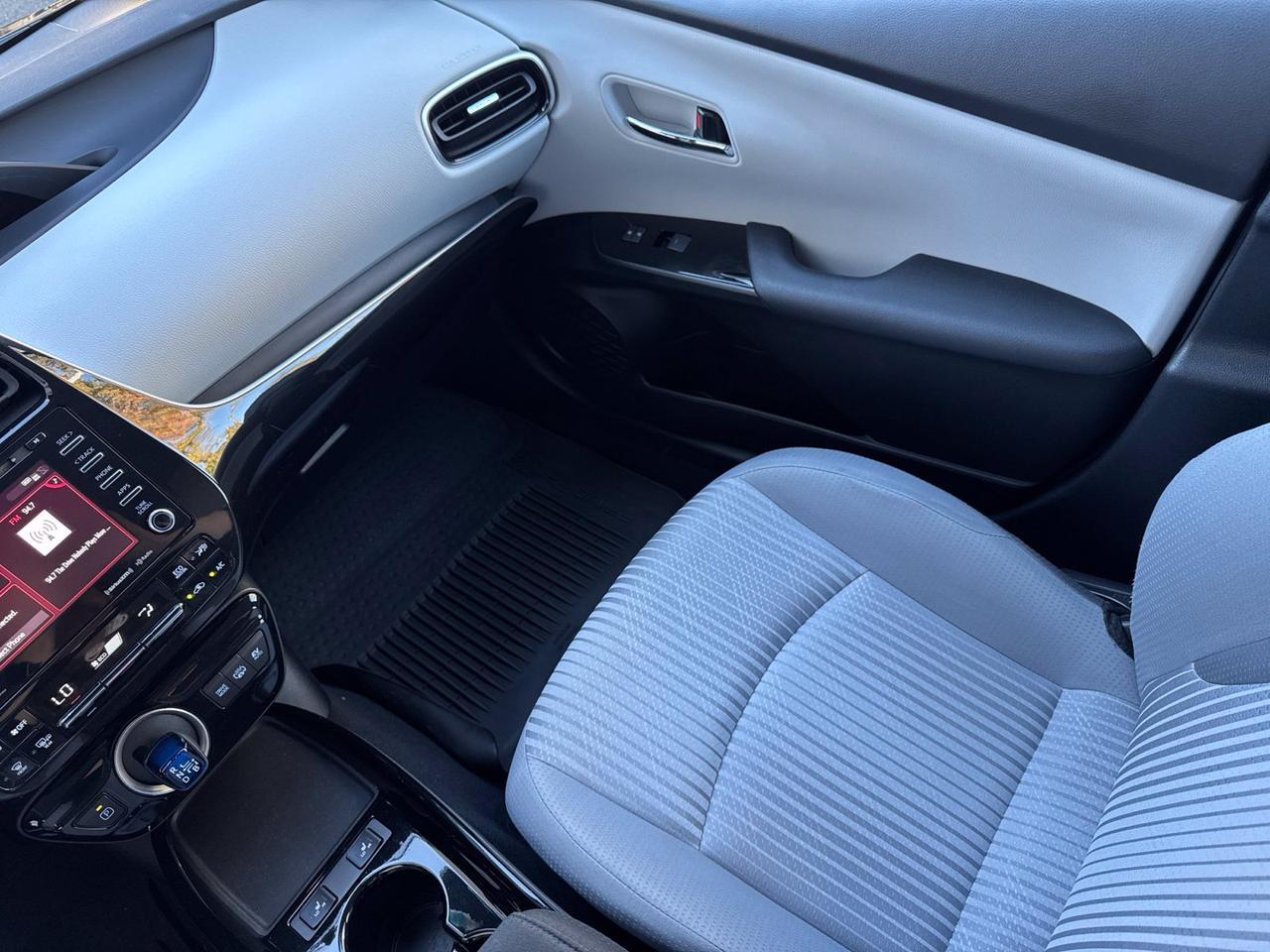 2022 Toyota Prius Prime LE Warrenton VA