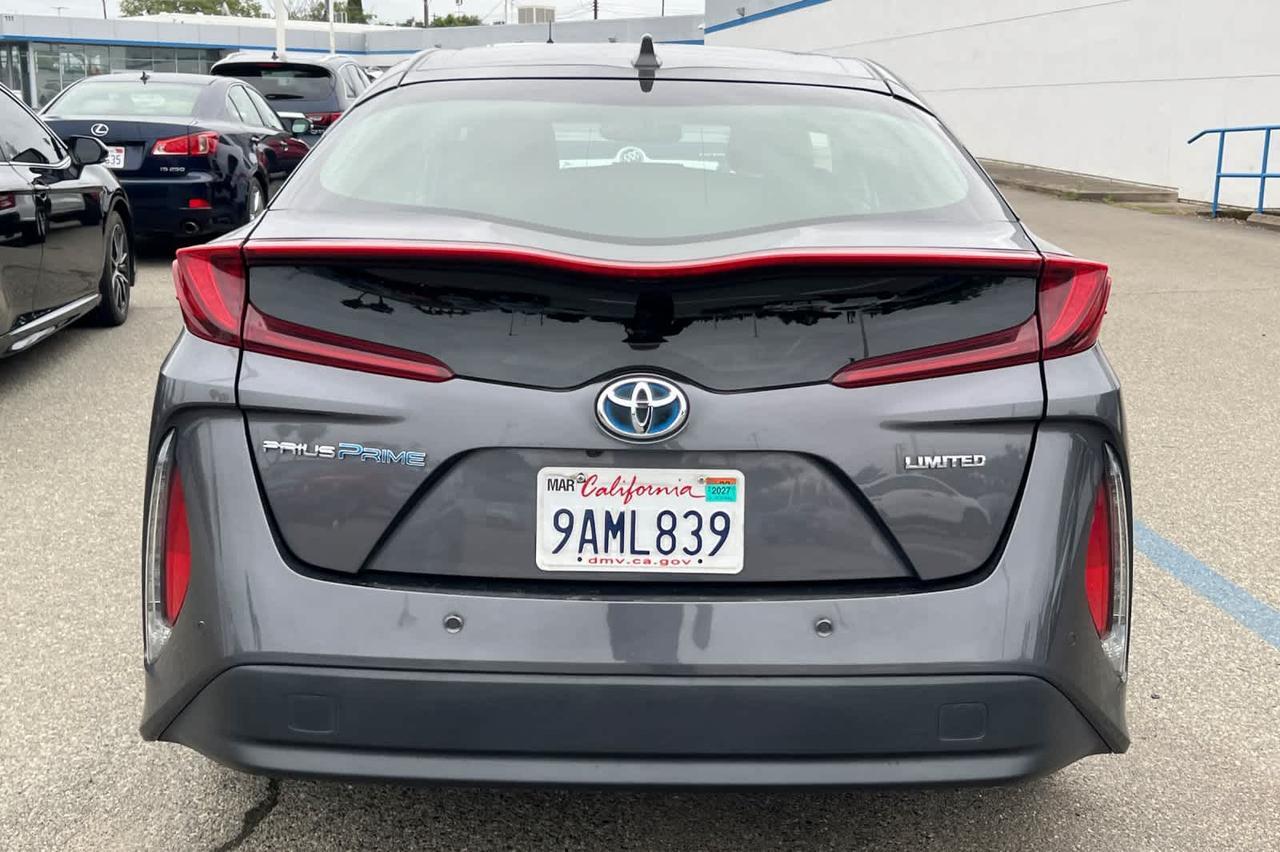 2022 Toyota Prius Prime Limited Roseville CA