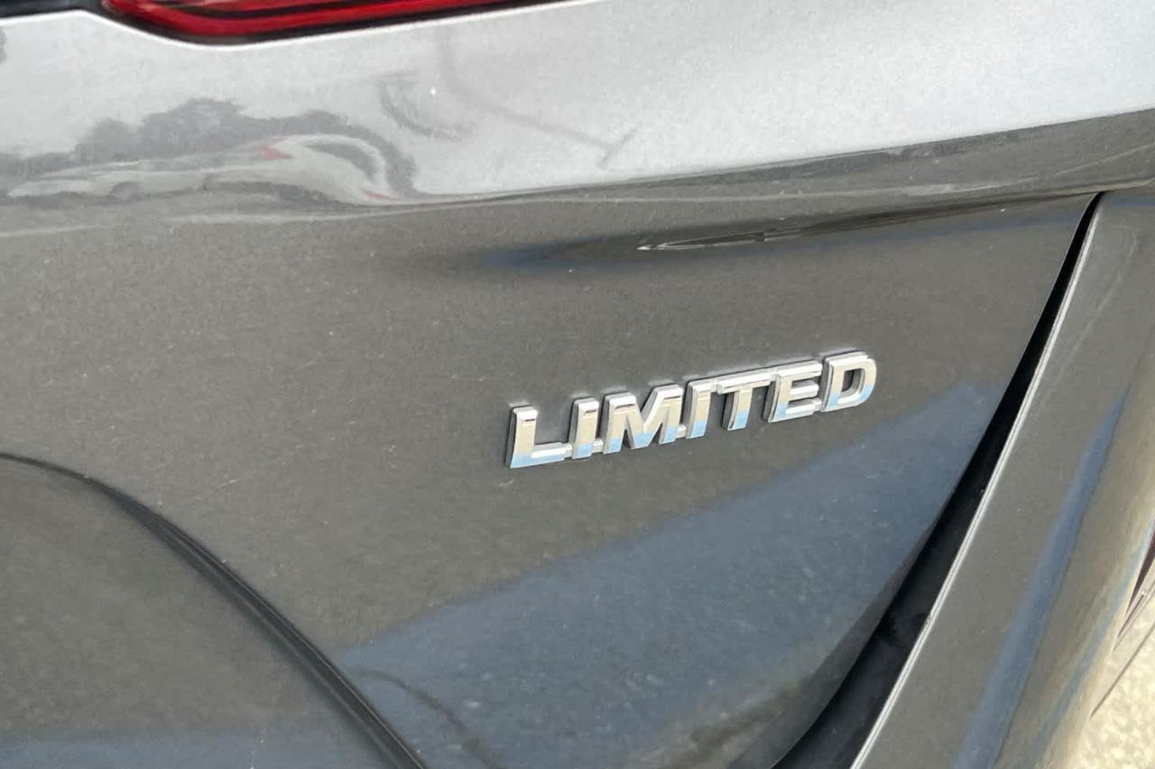 2022 Toyota Prius Prime Limited Roseville CA