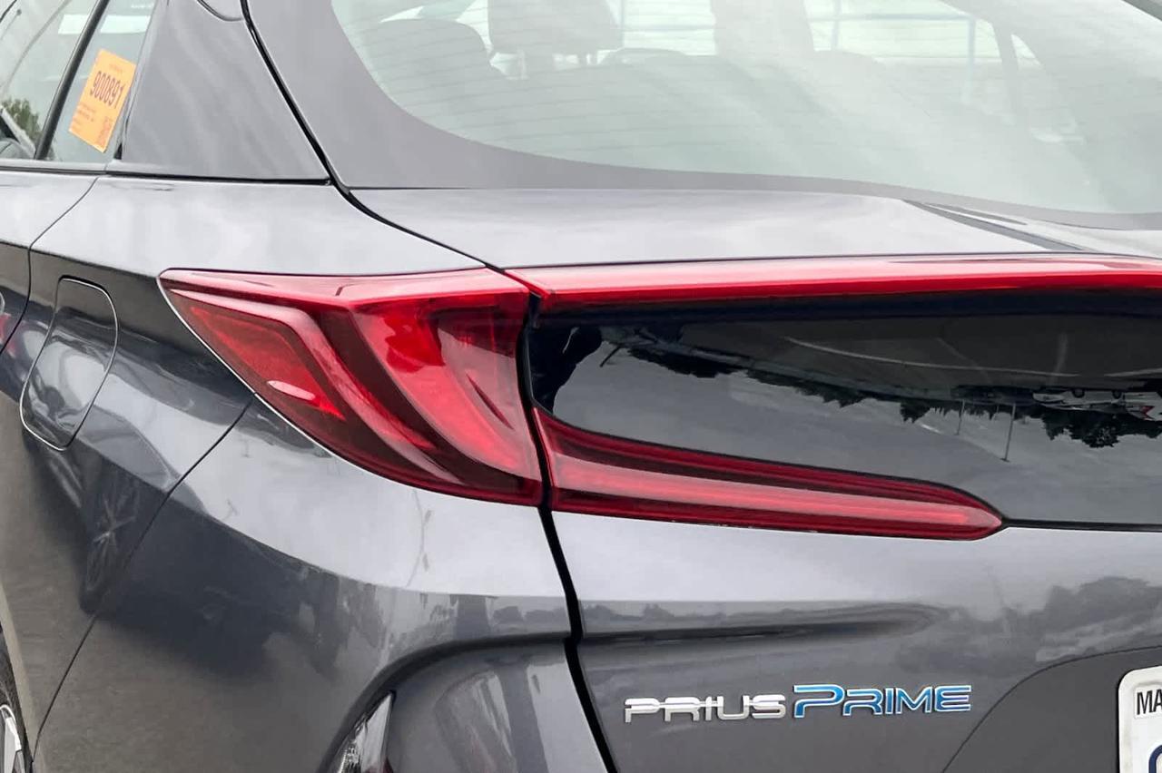 2022 Toyota Prius Prime Limited Roseville CA