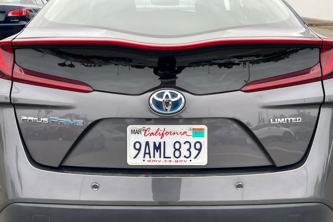 2022 Toyota Prius Prime Limited Roseville CA
