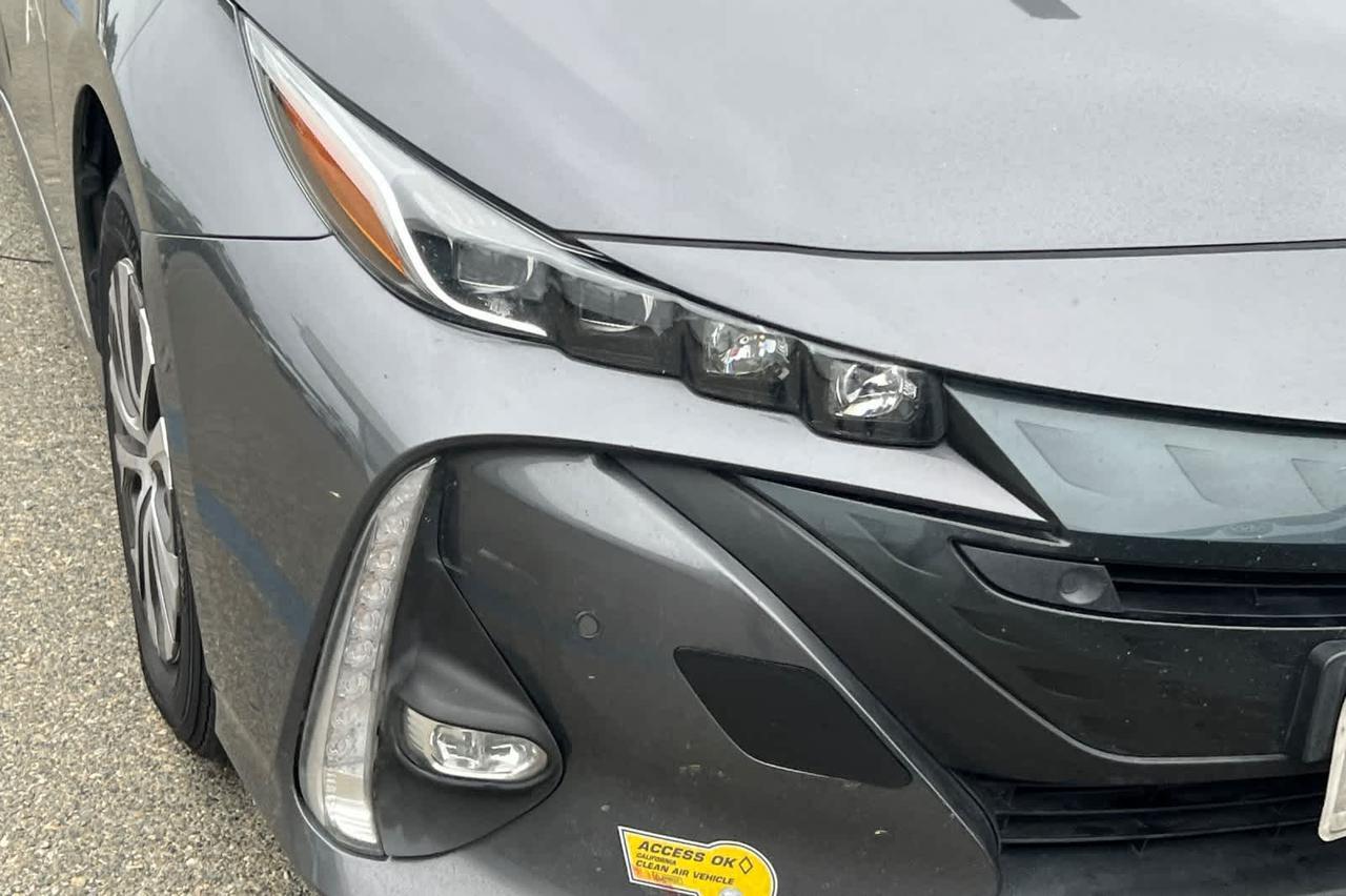 2022 Toyota Prius Prime Limited Roseville CA