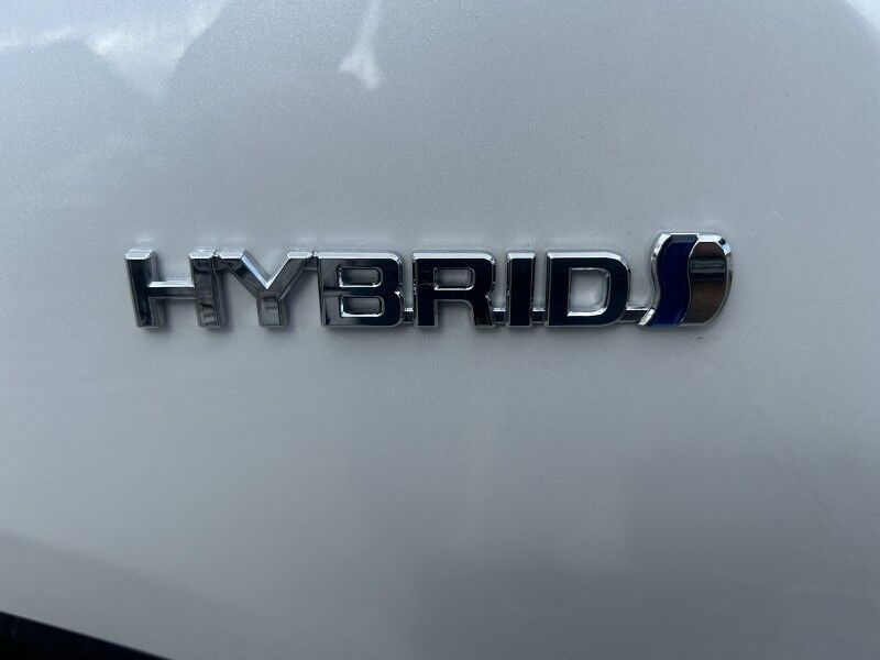 2022 Toyota Prius XLE - 1-OWNER - ADVANCED TECHNOLOGY PACKAGE Whitinsville MA