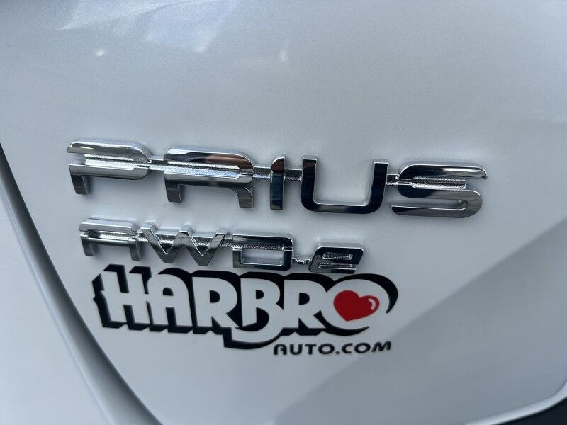 2022 Toyota Prius XLE - 1-OWNER - ADVANCED TECHNOLOGY PACKAGE Webster MA