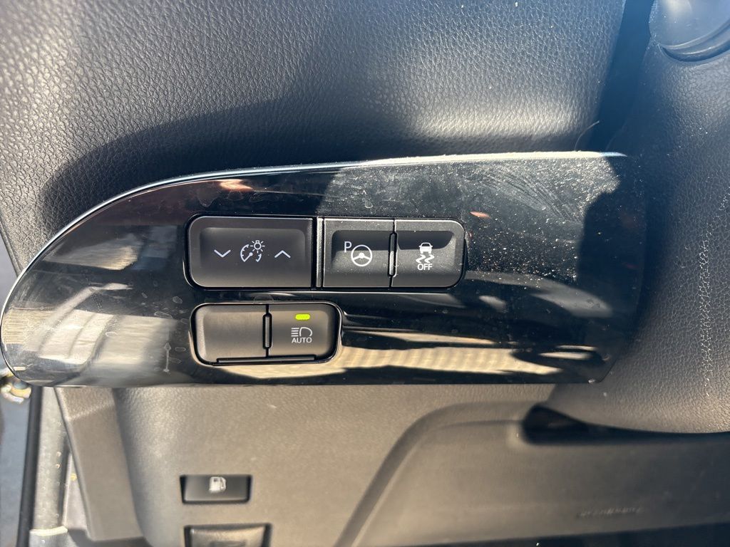2022 Toyota Prius XLE AWD-e Cockeysville MD