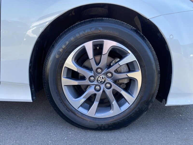 2022 Toyota Prius XLE Bristol  PA