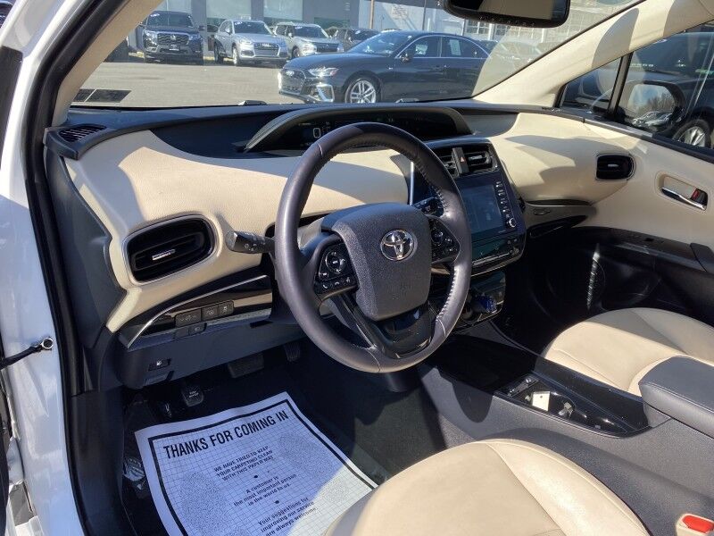 2022 Toyota Prius XLE Bristol  PA