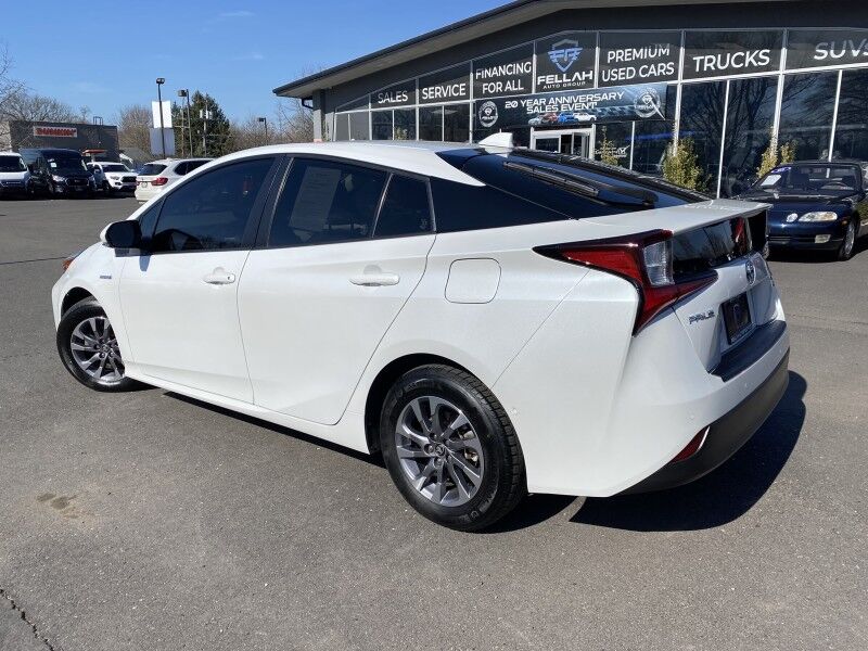 2022 Toyota Prius XLE