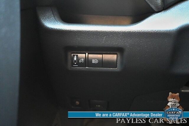 2022 Toyota RAV4 Hybrid LE / AWD / Premium Cloth Seats / Adaptive Cruise Control / Lane Departure & Blind Spot Alert / Apple CarPlay & Android Auto / USB Input / Back Up Camera / New Studless Winter Tires / 41 MPG / 1-Owner Anchorage AK