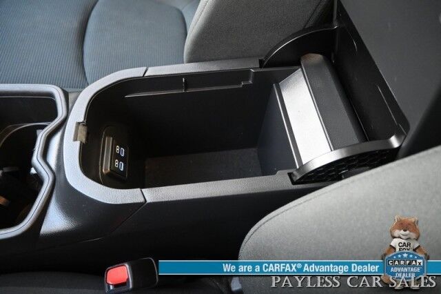 2022 Toyota RAV4 Hybrid LE / AWD / Premium Cloth Seats / Adaptive Cruise Control / Lane Departure & Blind Spot Alert / Apple CarPlay & Android Auto / USB Input / Back Up Camera / New Studless Winter Tires / 41 MPG / 1-Owner Anchorage AK