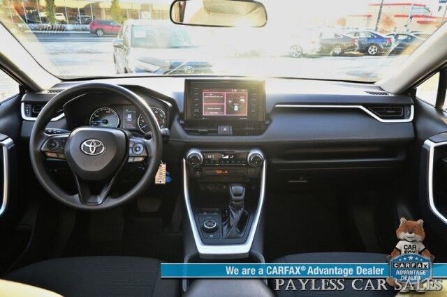 2022 Toyota RAV4 Hybrid LE / AWD / Premium Cloth Seats / Adaptive Cruise Control / Lane Departure & Blind Spot Alert / Apple CarPlay & Android Auto / USB Input / Back Up Camera / New Studless Winter Tires / 41 MPG / 1-Owner Anchorage AK